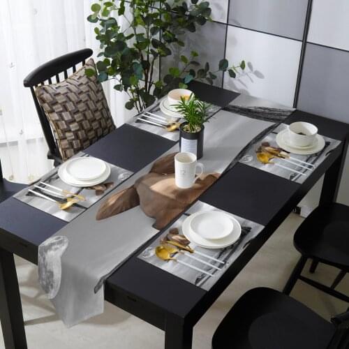 Elephant Branch Moon Grey Desert Table Runner Set for Home Kitchen Dining Table Wedding Party Holiday Dinner Decoration