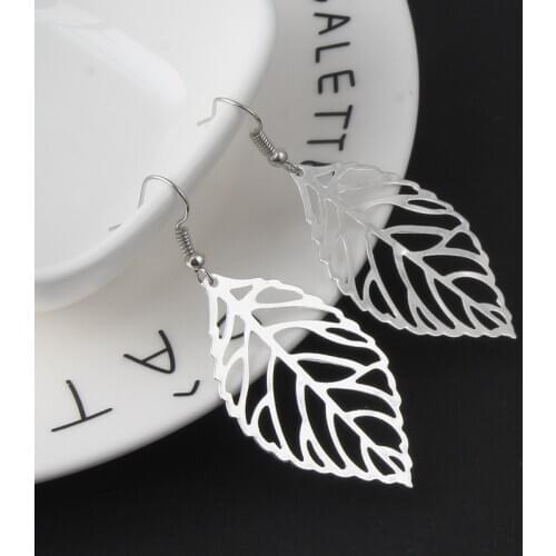 Fashion Leaf Pendant Earrings Vintage Bohemia Long Big Hollow Leaf Drop Earrings For Women Wedding Ear Jewelry Gift Accessories