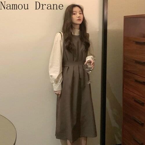 Namou Drane Woman's Sport Customs