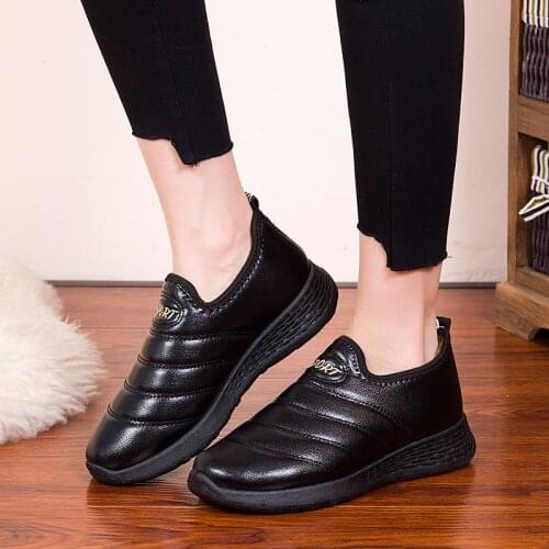 2021 Women Pu leather Waterproof Winter Warm Snow Boots Shoes Fleece Ankle Boots Non Slip Comfy Plus Fleecce Short Boots Shoes