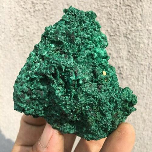 Beautiful malachite raw stone natural crystal reiki healing energy home decoration