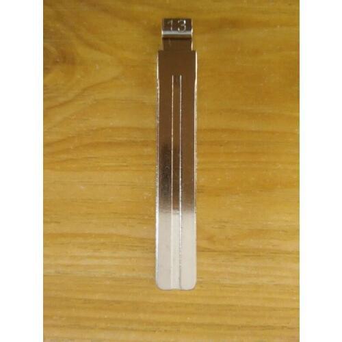 NO.13 Key Blade for Hyundai New IX35 Verna Folding Flip Key Blade for Toyota Crown