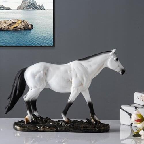Horse Ornament Win Instant Success Home Decoration Living Room Office Opening Gifts Entrance Crafts Resin Decorations