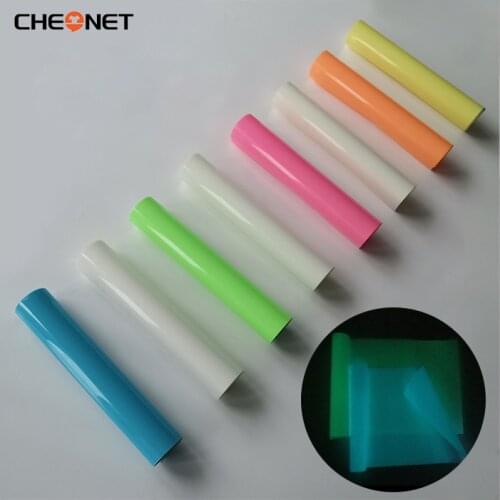 Free shipping 1 sheet 25cmx100cm Luminous Heat Transfer Vinyl Glow in Dark noctilucent Iron On HTV (US dropshipping)