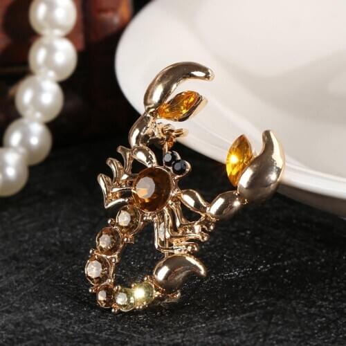 Women Fashion Animal Scorpion Crystal Rhinestone Scarf Brooch Pin Party Jewelry