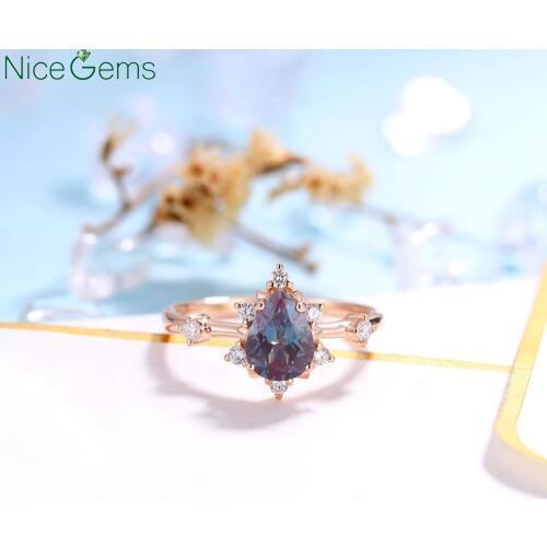 Niceegiimas Engagement Rings