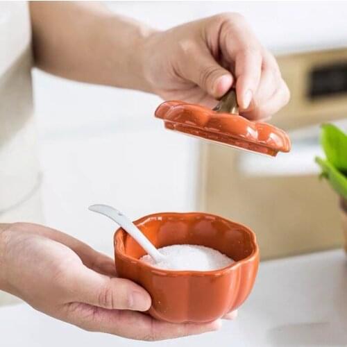 Millimi ранчо Creative Ceramic Jar Salt Shaker Seasoning Jar Set Pot En Verre Avec Pumpkin Box Personality Kitchen Combination