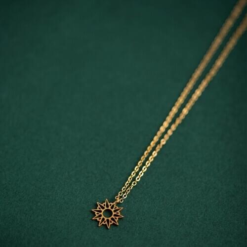 Wild&Free Gold Geometric Pendant Necklace For Women Stainless Steel Hollow Out Sun Shape Necklaces Jewelry Drop Shipping