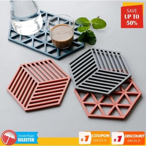 Nordic PVC Tea Cup Mat Place Table Silicone Anti Slip Heat Resistant Hollow Pot Bowl Mat With Placemat Coffee Drink Coasters