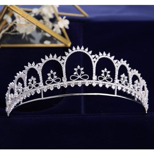 Gorgeous Crown Tiara de Noiva Princess Wedding Hair Accessories Women Hair Jewelry Zircon Bridal Crown and Tiaras