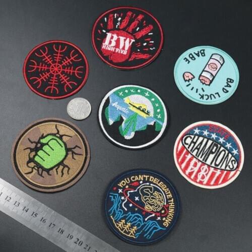 High Quality Round Fist Punk Patches Iron on for Clothing Appliques DIY Motif Stripes Embroidered Clothes UFO Astronaut Badges