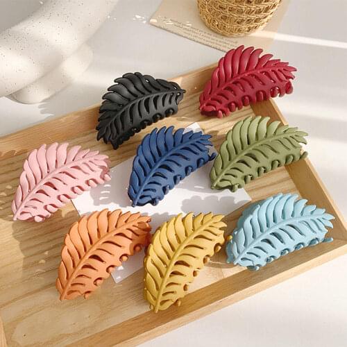 Fashion Large Leaf Hair Clamping Clip Bathing Hair Clip Shark Clip Headwear For Women Girls Hair Accessories