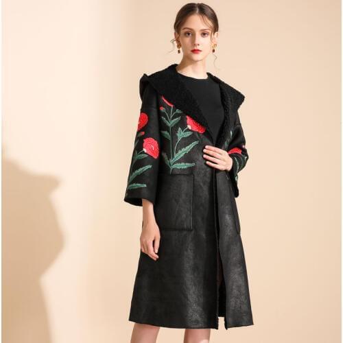 Winter High Quality lamb wool Coat Vintage Style Embroidery Hooded Warmth Elegant Loose Woman Coat M-XL