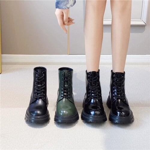 Platform Boots Women Shoes Combat Ankle Boots Short Patent Leather Shoes Modern Motorcycle Boots Women Punk Goth Chunky Shoe