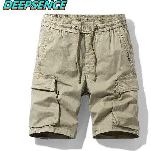 2021 Summer New Casual Cargo Shorts Men Safari Style Solid Zipper Loose Fit Pockets Fashion Streetwear Knee Length Shorts Men
