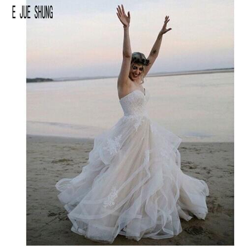 E JUE SHUNG Charming Beach Wedding Dresses Sweetheart Backless Lace Appliques Tiered A Line Ruffles Bridal Gowns Robe De Mariee