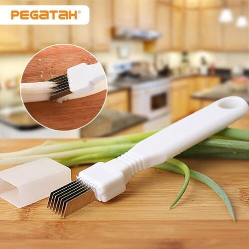 PEGATAH Graters