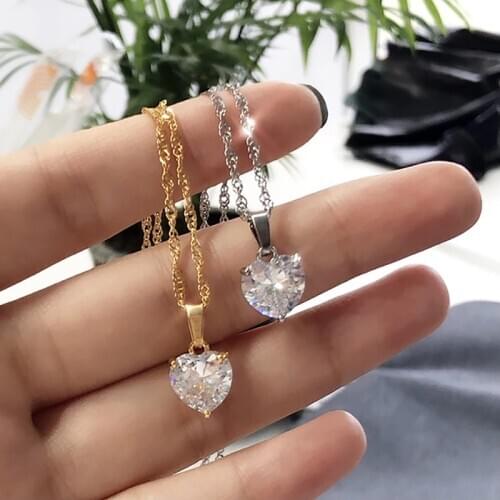 V Attract Chains