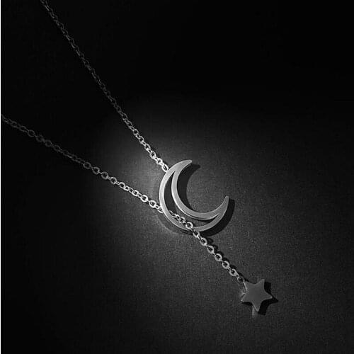 Shellhard Chokers On The Neck