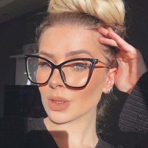 New Fashion Cat Eye Glasses Frames Women Trending Styles Brand Anti-blue Optical Computer Glasses Female Oculos De Diamond UV400