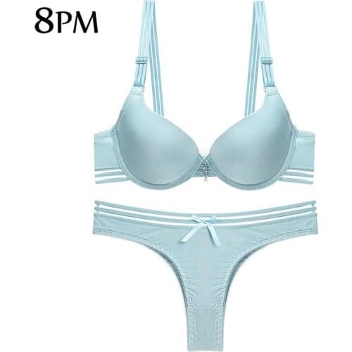 Women Summer Seamless Lingerie Set Bra And Lace Thong Underwear Set Fashion Sexy Intimates Underwear & Sleepwears ouc1089