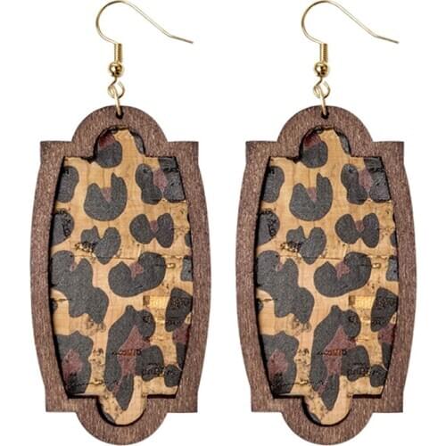 2021 New Wood Base Natural Cork Earrings for Women Designer Jewelry Leopard Print Leather Mermaid Oval Dangle Earrings Wholesale