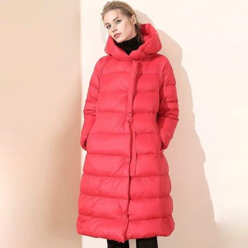 2021 New Winter 90%White Duck Down Coat Women Light Hooded Long Puffer Jacket Hight Quality Bread Parka Thick Warm Loose Outwear