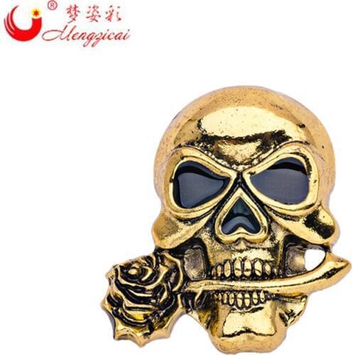 New Skeleton Design Pop Punk Style Brooches for Women Men Skull Broches mujer Pins Crystal Flower Broches para ropa Jewelry Gift