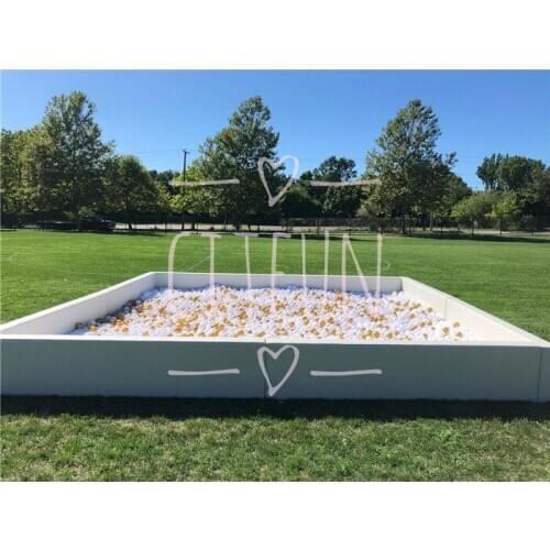 Exported USA Hot Sale White Ball Pit With 17000 Balls ;CE Outdoor Soft Play Equipment RT004A