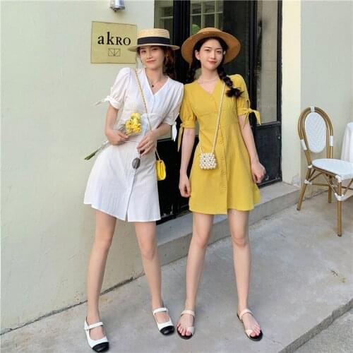 White Dress V-neck Short-sleeved Dress Female Summer 2021 New Skirt Korean Style High Waist Slim Casual A-line Short Skirt