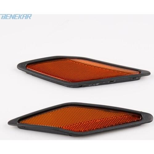 Benekar Front Bumper Left Right Side Reflector For Mitsubishi Pajero Montero V75W 2000-2003