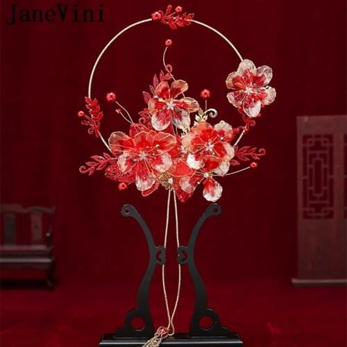 JaneVini Vintage Chinese Style Red Bride Flowers Bridal Fan Artificial Handmade Beaded Pearls Hollow Wedding Fan Bouquet Fleur