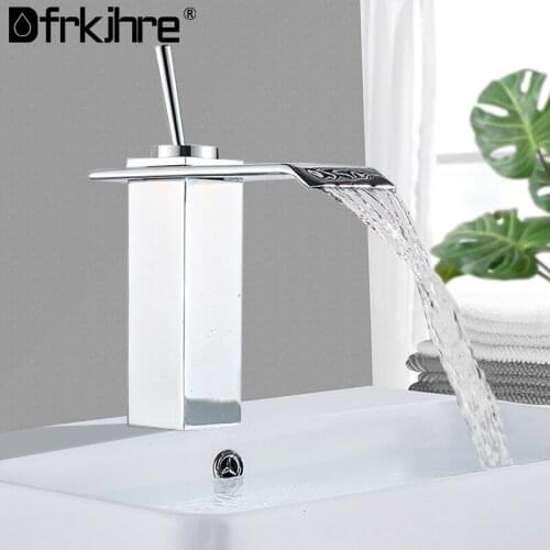 Bathroom Basin Chrome Polished Basin Sink Water Tap Single Lever Single Faucet Mixer Hole Deck Mounted Basin Bathroom Faucet