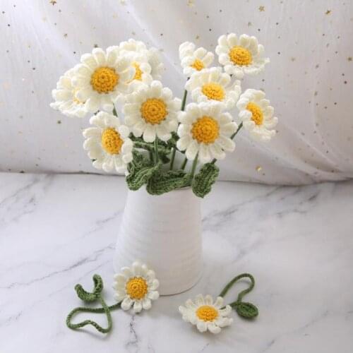 6pcs Hand-knitted Handmade Yarn Crochet Decorative Wedding Daisy Flowers Home Decoration