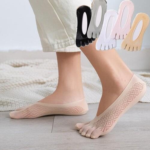 Five finger socks ladies summer thin silicone non-slip shallow mouth breathable boat socks female split toe socks new products