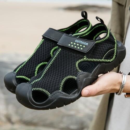 2021 New Men Sandals Summer Flip Flops Slippers Men Outdoor Casual Shoes Cheap Male Sandals Water Shoes Male Sandals 39-48