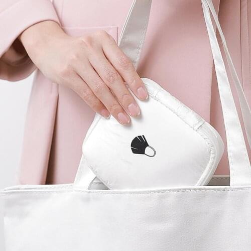 Simple White Large Capacity Multi-function Emergency Bag Portable Impact Resistance Paper Tablet First Aid Kit for Travel Daily