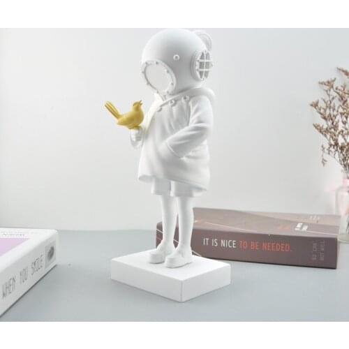 Nordic DeepSea Diver Statues Banksy Sculpture England Street Art Collectible Art Toy Resin Pigeon Girl Statue Home Decoration