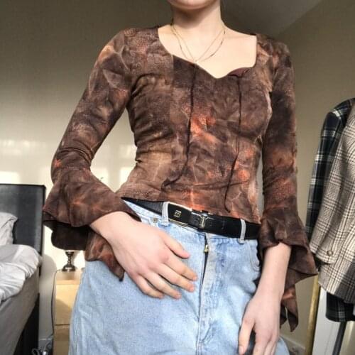 90s Vintage Brown Graphic Print T-shirt Autumn Flare Sleeve Crop Top Y2K Aesthetic Fairy Grunge Women Sweats Tees Streetwear