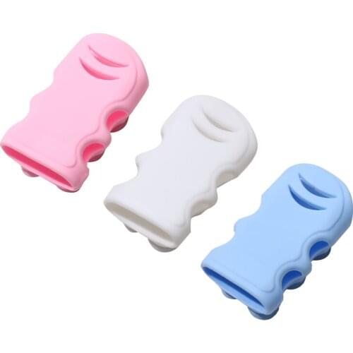 3 Pcs Showerhead Rack Useful Polished Self-adhesive Adjustable Punch-free Handheld Suction Up Drill-free Shower Head Holder