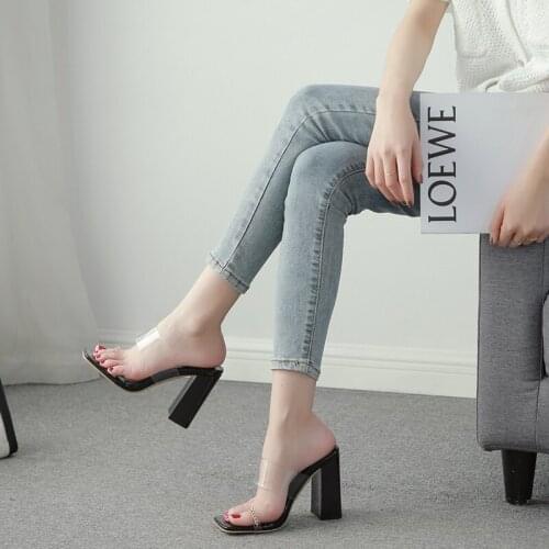 New Perspex Women Chunky Heel Crystal shoes Size 35-42 PU Transparent Slippers Sexy High Heel Metal Ornament Toe Clip-On Sandals