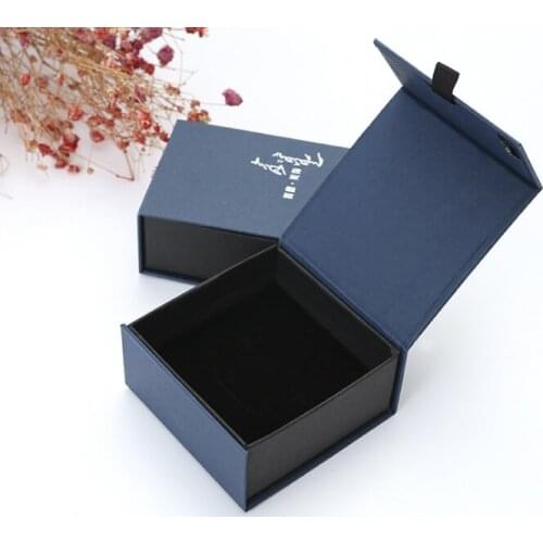 High-grade box EVA in the wine packaging for red wine box,wholesale black glossy make custom logo gift box ---XP0050