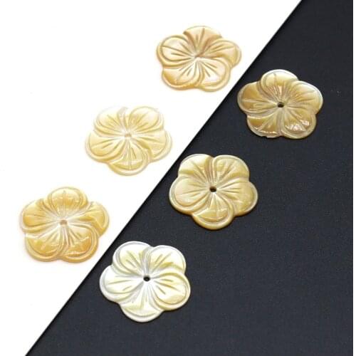 4pcs Natural Seashell Charm Flower Shape Loose Beads for DIY Jewelry Charm Necklace Bracelet Accessories Women Gift Size 20x20mm