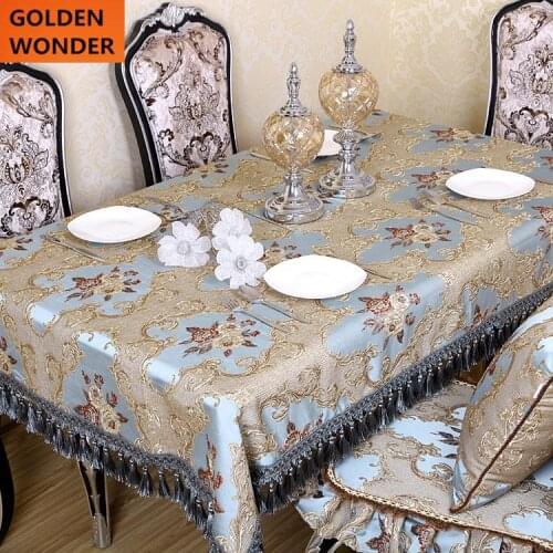 GOLDEN WONDER Tablecloths