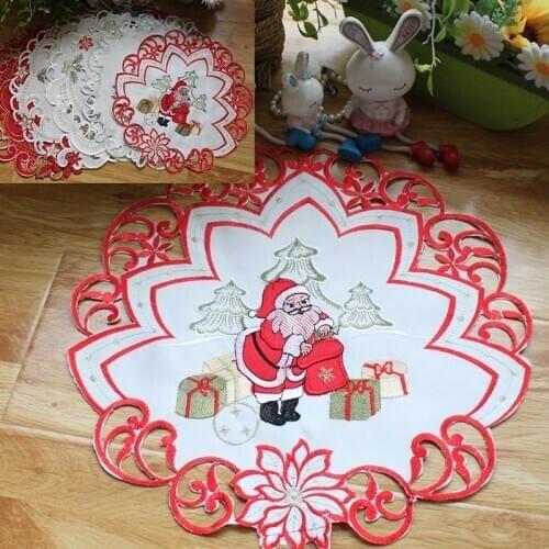 38CM Hot Embroidery Table Place Mat Mat Cloth Cotton Cup Cup Holder Drink Coaster Round Wedding Christmas Gift Kitchen Mat