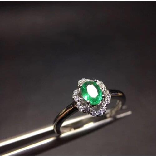 2017 hot sale green Emerald 925 Sterling Silver Engagement Ring For Women