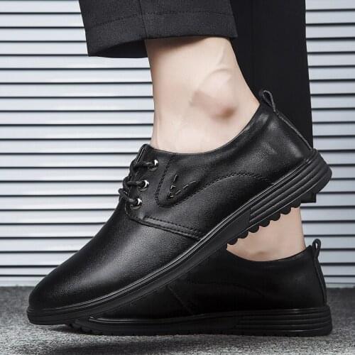 Men Original Casual Light Big Size Breathable Comfortable High Quality Sneakers Fashion Handmade Retro Leisure Men Shoes