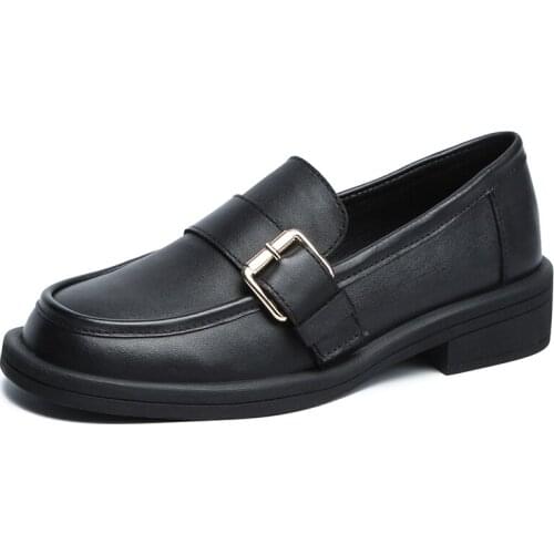 Shoe womens new leather small leather shoes retro British loafers one foot flat shoesThe head layer of cowhide