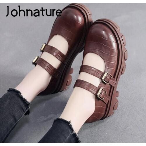 Johnature Pumps Women Shoes Spring/Autumn 2021 New Genuine Leather Retro Buckle Strap Platform Heels Handmade Ladies Shoes
