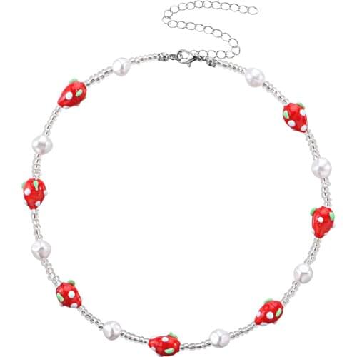 Imitation Pearl Rice Beads Beaded Necklace for Women Glass Strawberry Charm Clavicle Chain Short Necklaces 2021 Fashion New